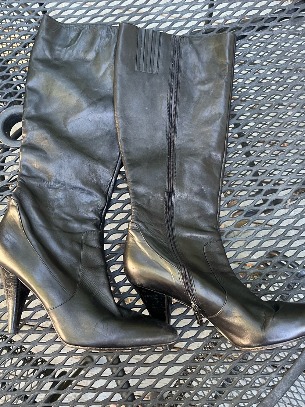 Via Spiga Black vintage Leather  Boots with Side Zip
